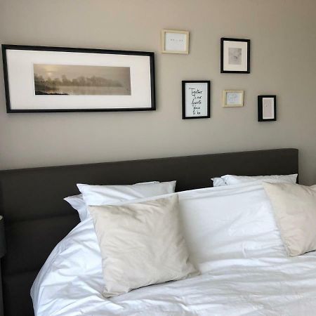V Carre Apartment Huy Bagian luar foto